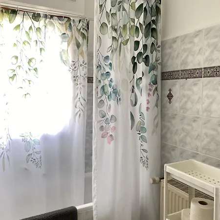 Apartmán Eifel-house - Monteurswohnung *